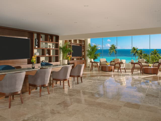 Preferred Club Lounge