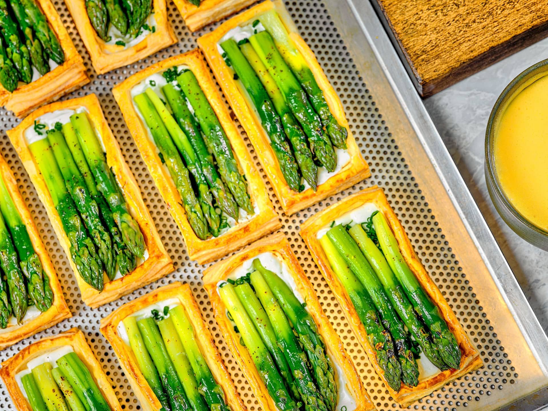 Global Asparagus Layout