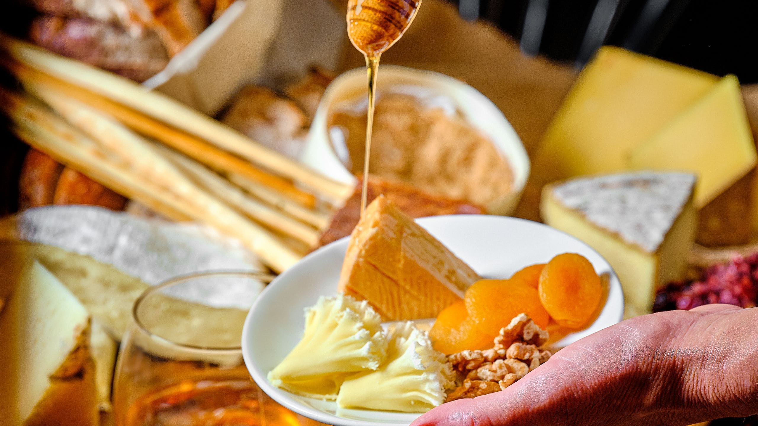 Global Cheese And Honey Drizzle Detail Vertical