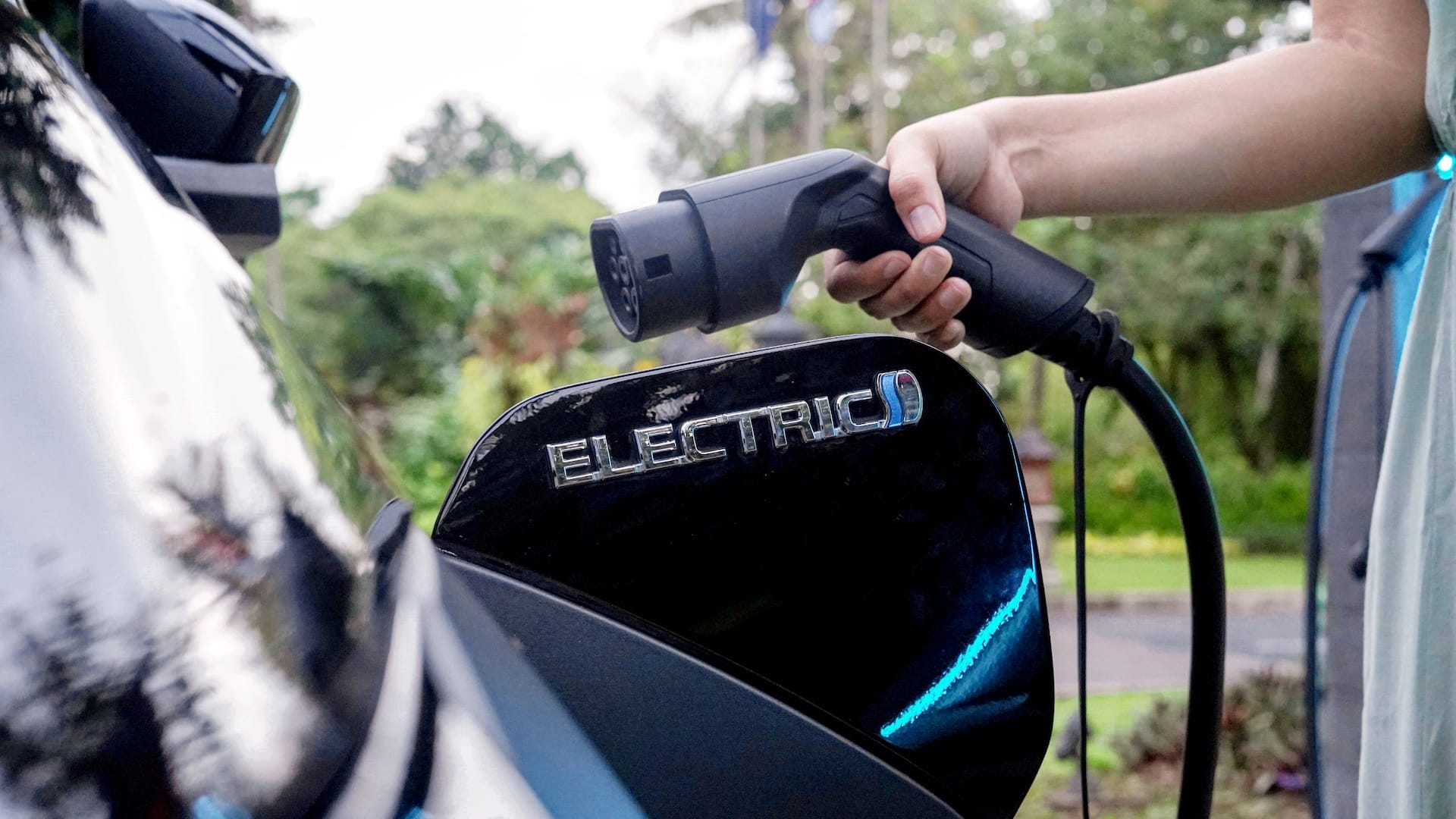 Hyatt Regency Yogyakarta Charging The Ev