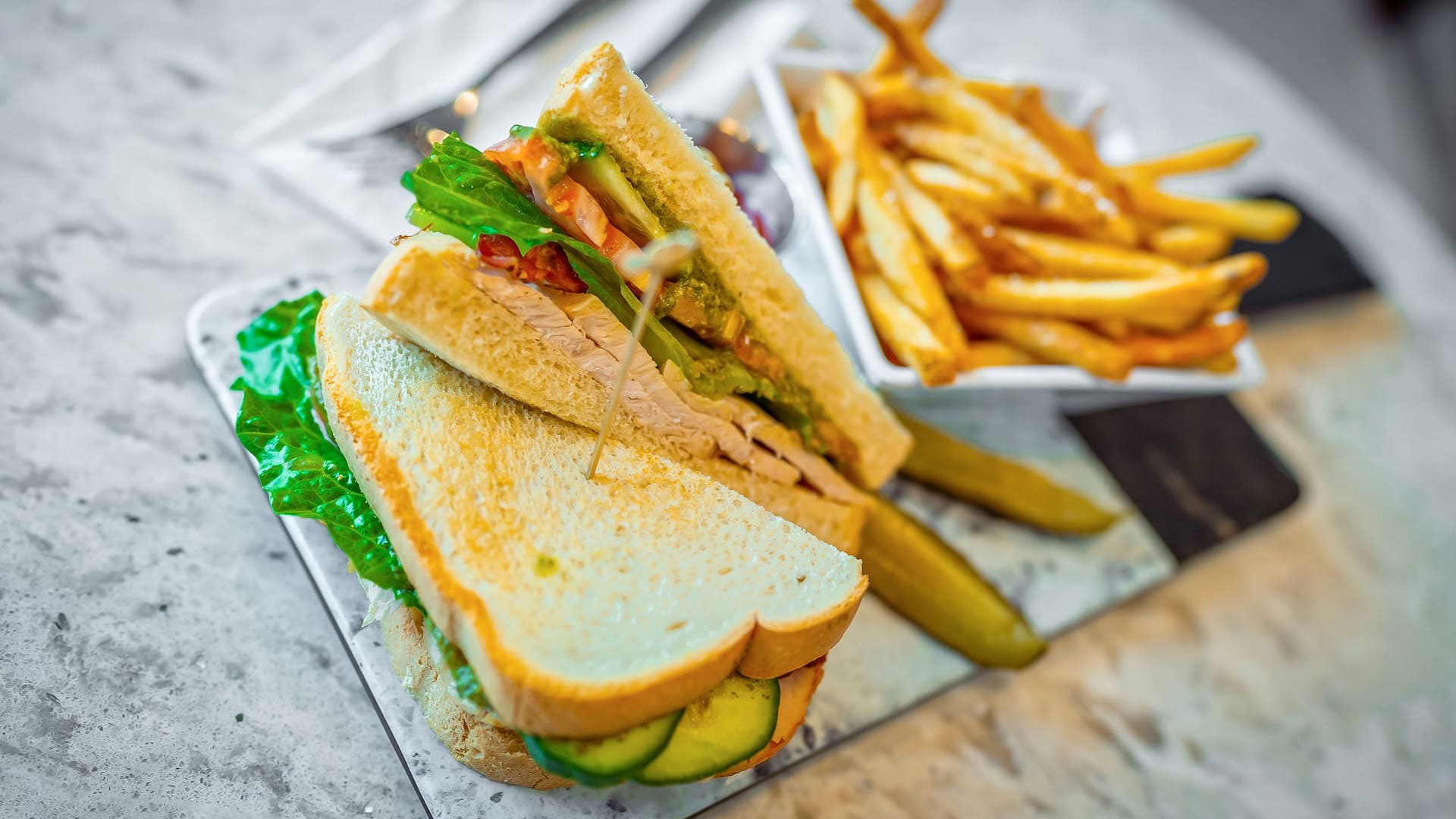 Hyatt Place Milwaukee Downtown Block One Lounge Turkey Club Sandwich Fries