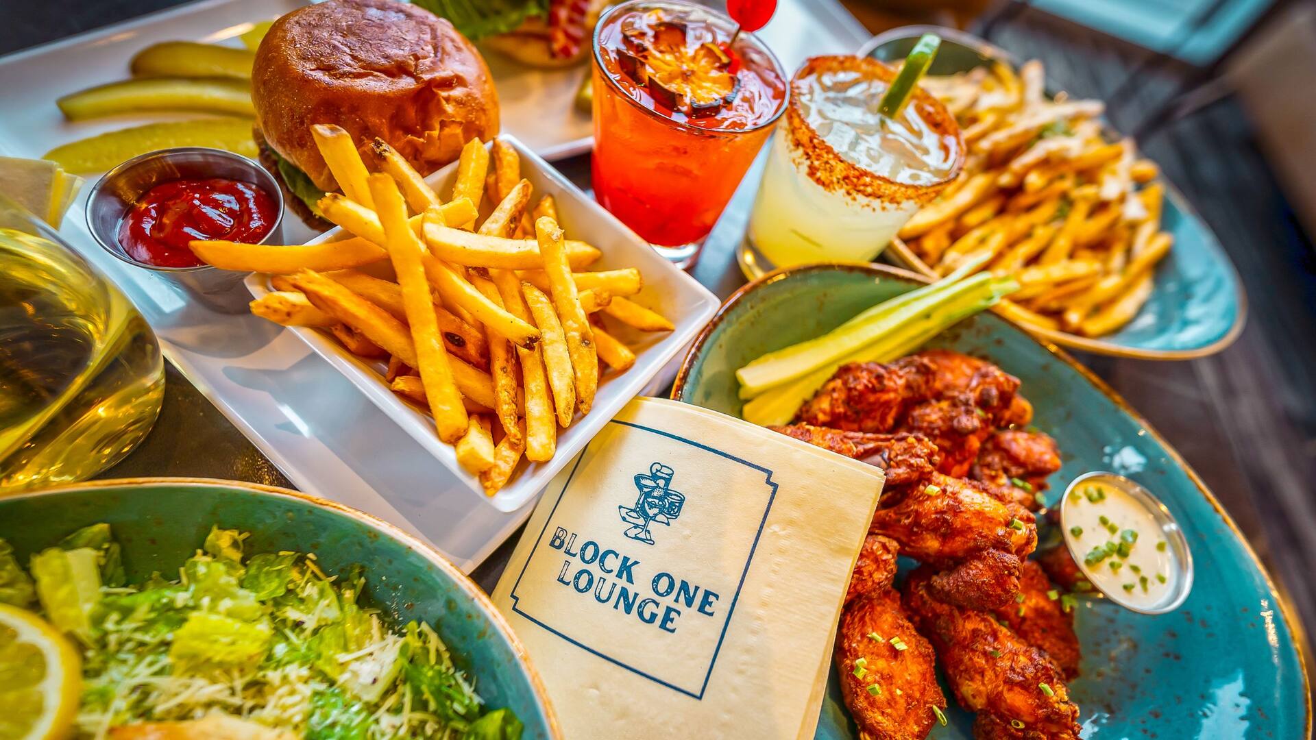 Hyatt Place Milwaukee Downtown Block One Lounge Table Spread