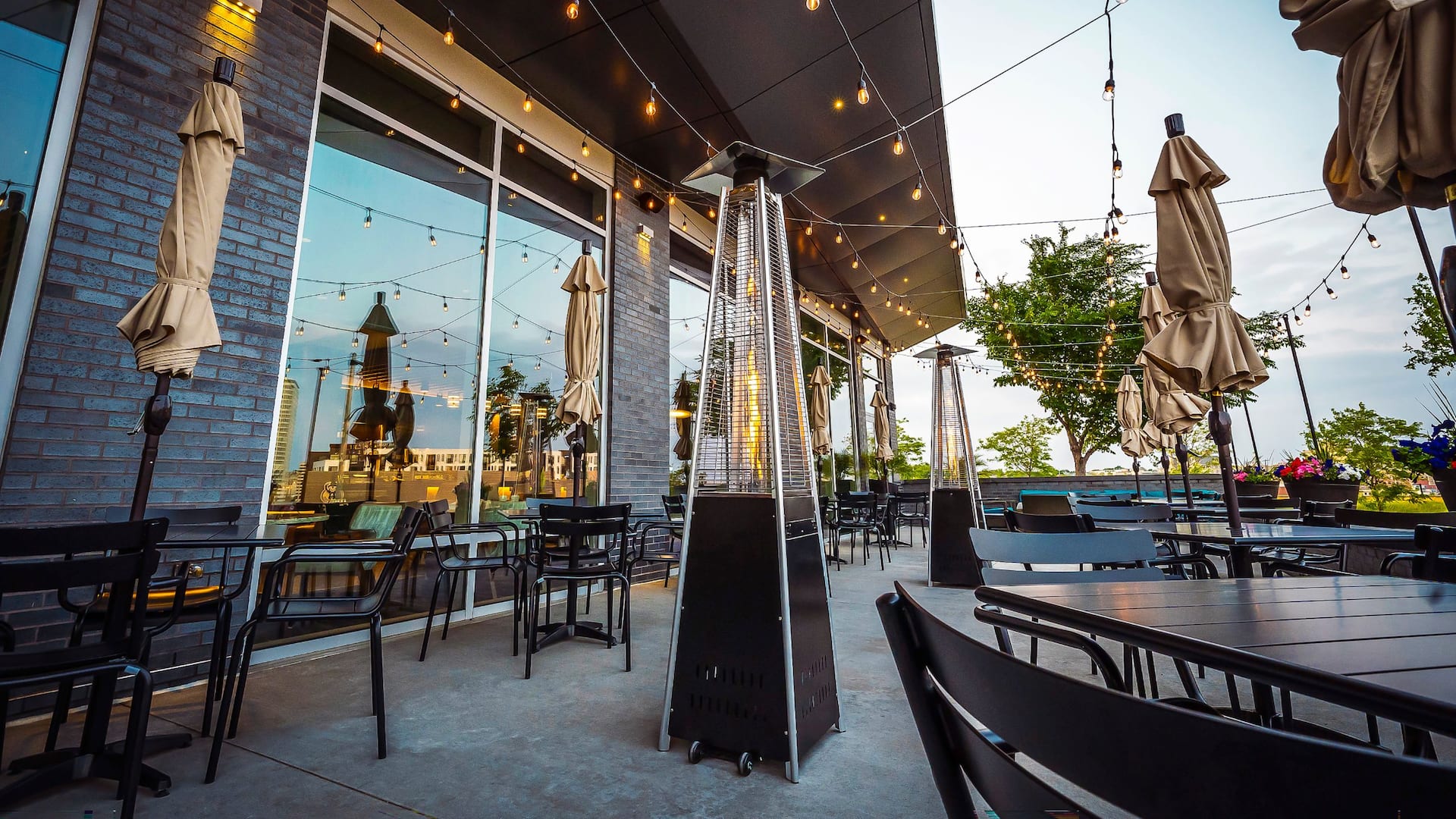 Hyatt Place Milwaukee Downtown Patio Heat Lamps