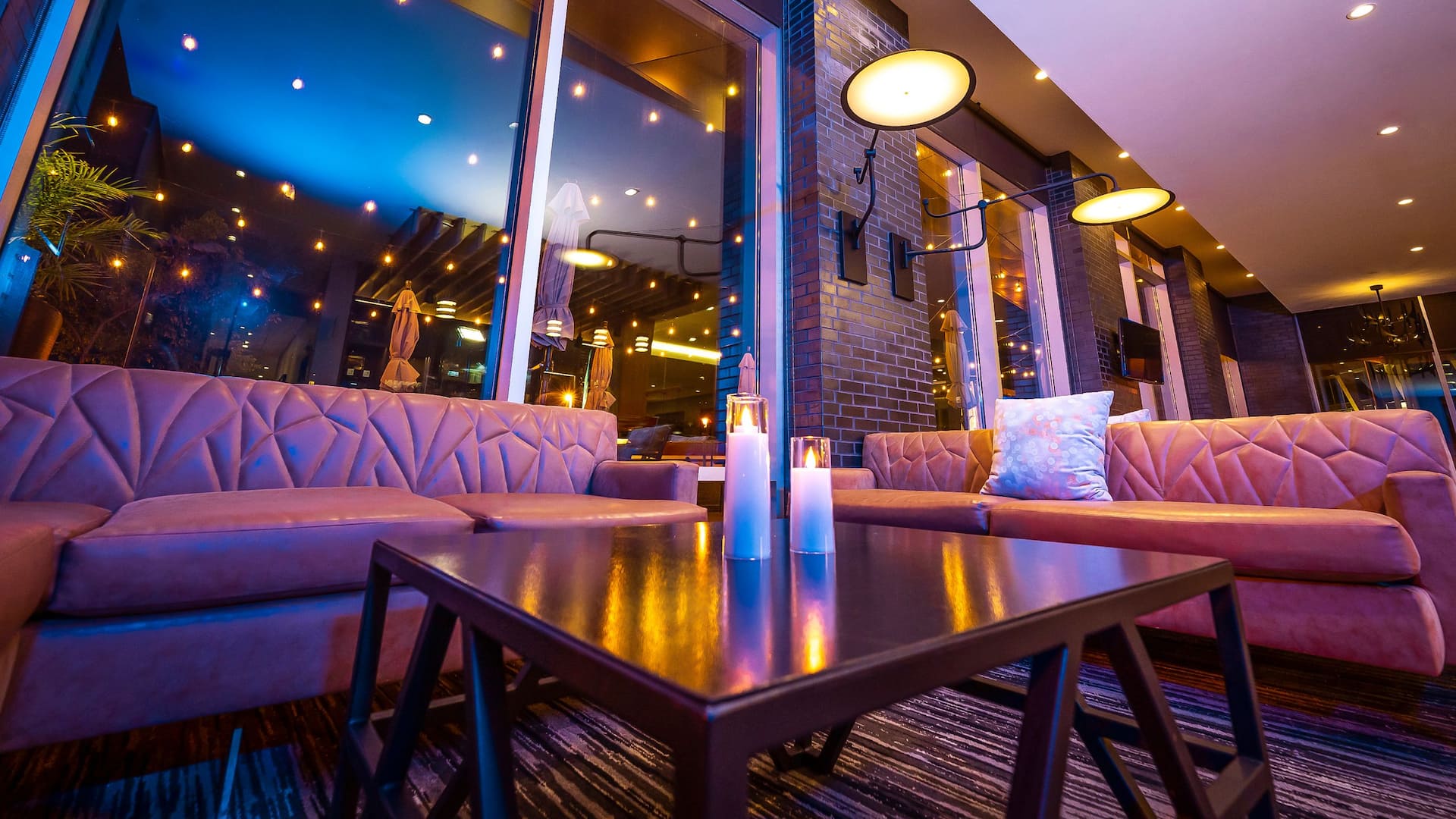 Hyatt Place Milwaukee Downtown Lounge Seating Detail