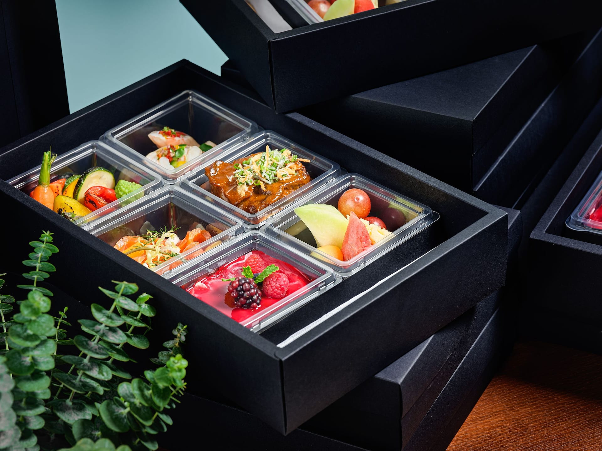 Global Bento Box Layout
