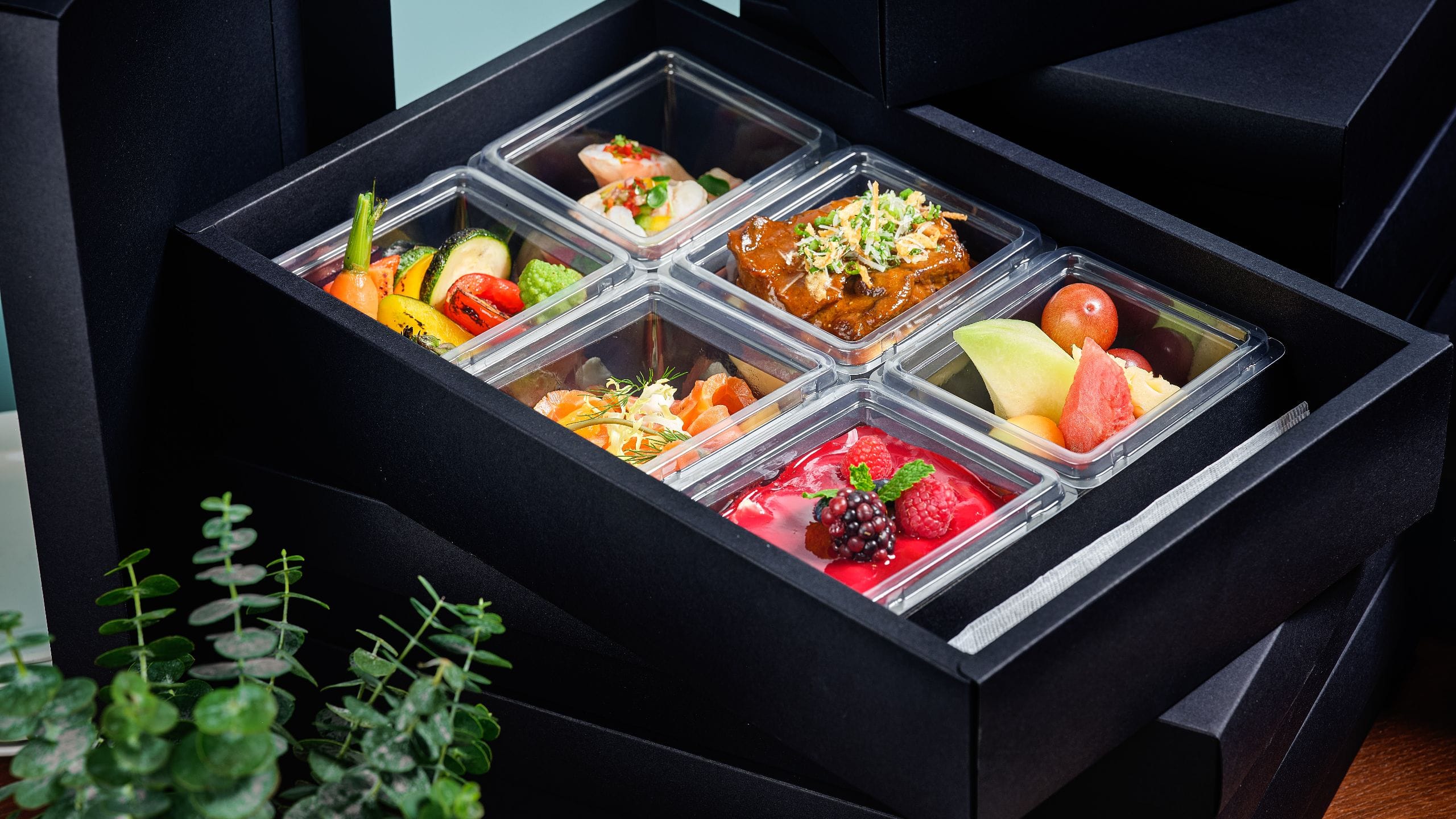 3 of 3 Global Bento Box Station