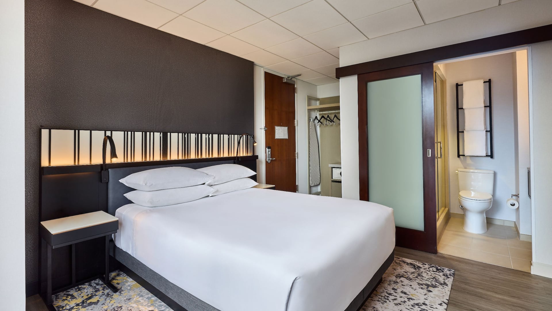 2 de 4 Hyatt Regency Chicago Chirc Premium One Queen