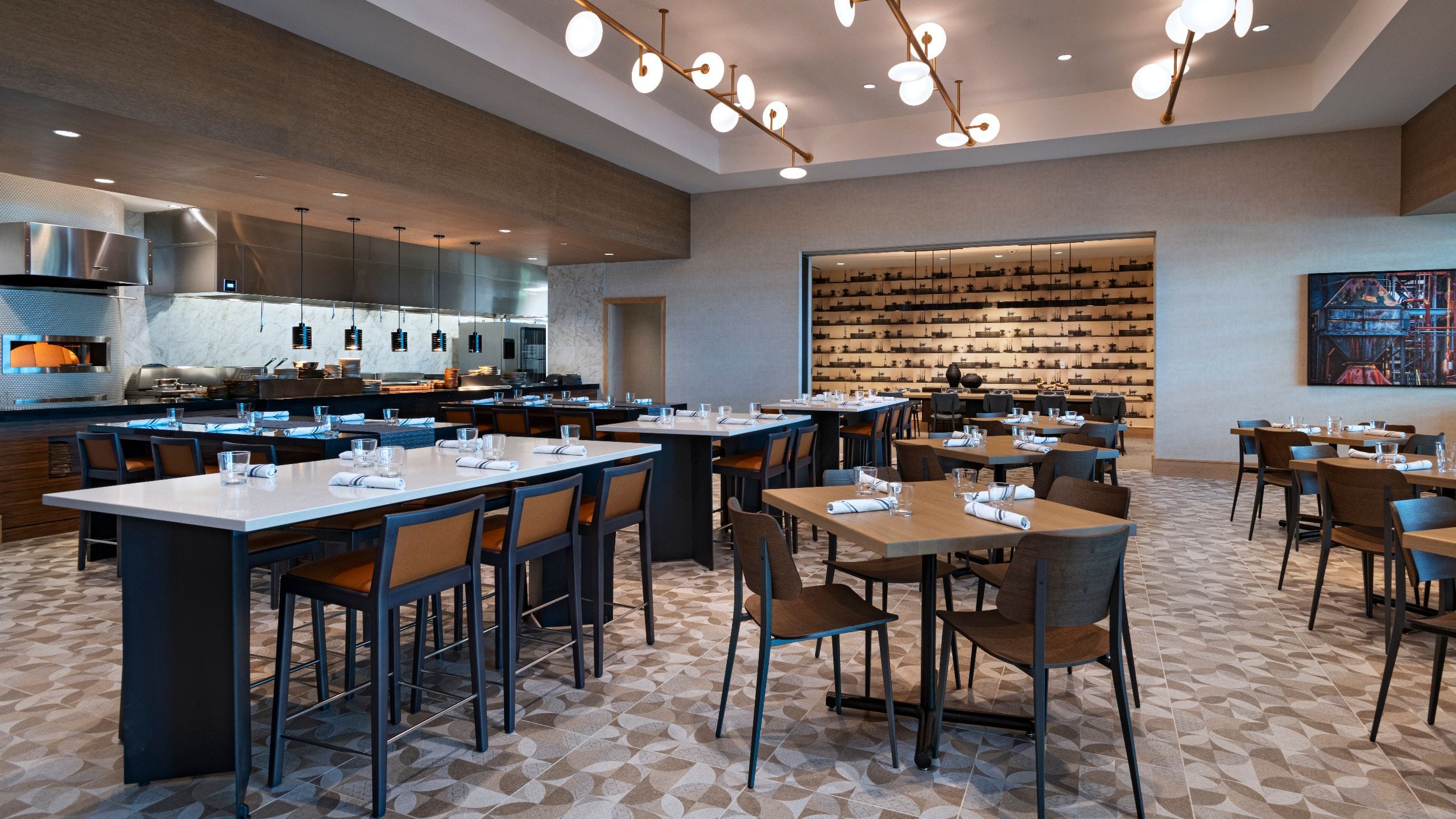Hyatt Regency Baytown – Houston Restaurant Daytime