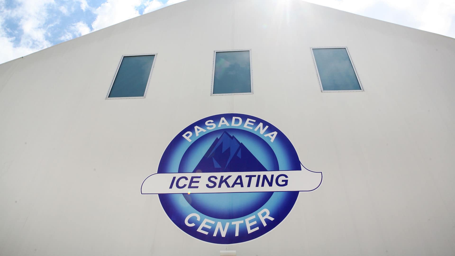 Hyatt Place Pasadena Pasadena Ice Skating Center Signage