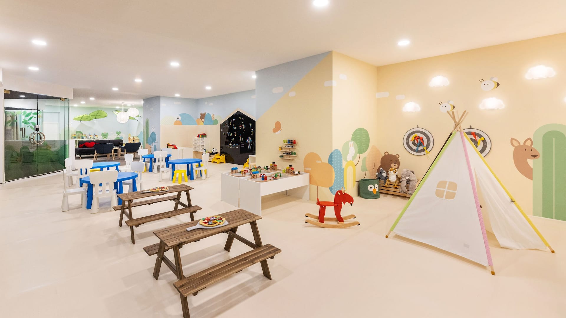 Grand Hyatt Seoul Kids Lounge Activity Center