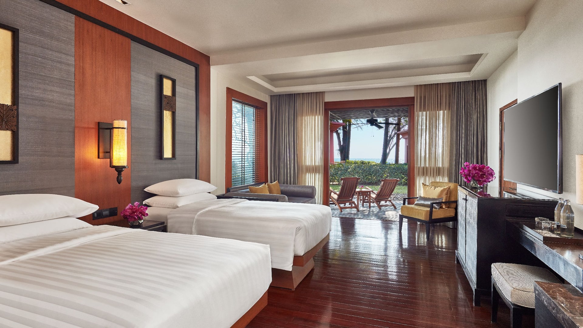 7 de 8 Hyatt Regency Hua Hin Presvilla Second Bedroom