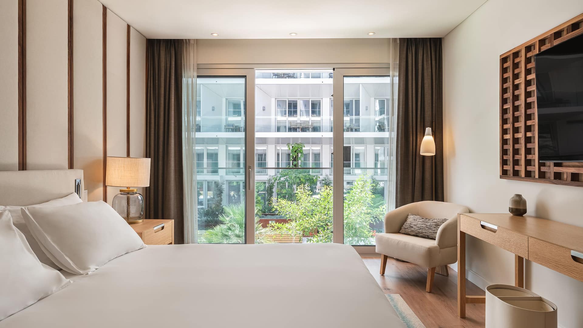 Hyatt Regency Lisbon Courtyard Two Bedroom Duplex Suite Bedroom