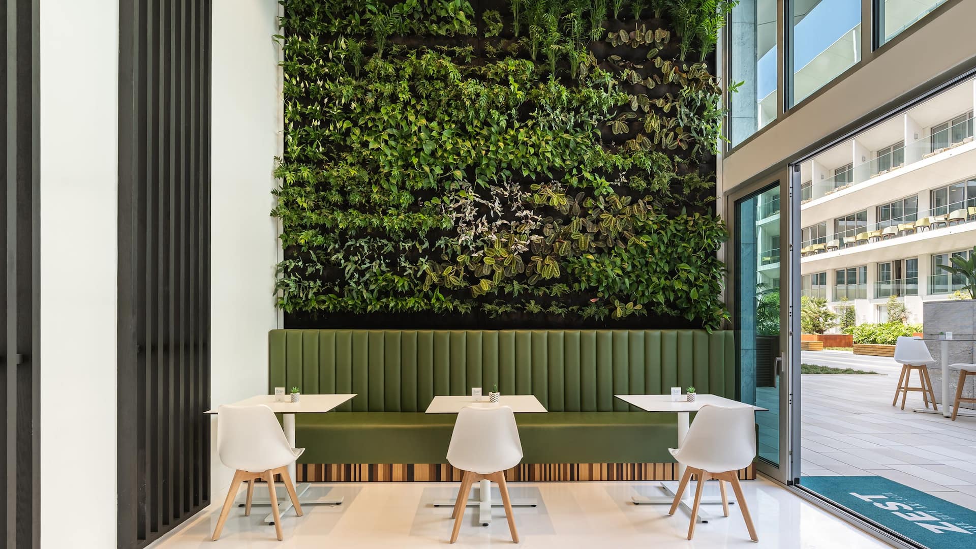 Hyatt Regency Lisbon Zest Dining Room