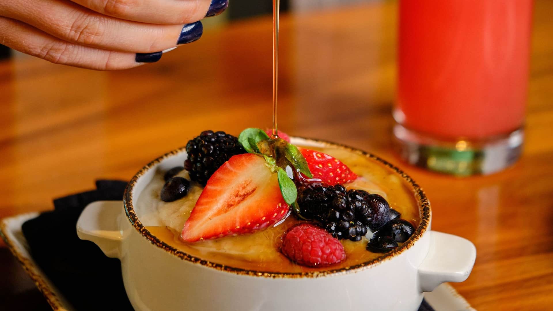 Hyatt Regency Jacksonville Riverfront Oatmeal With Honey Close View