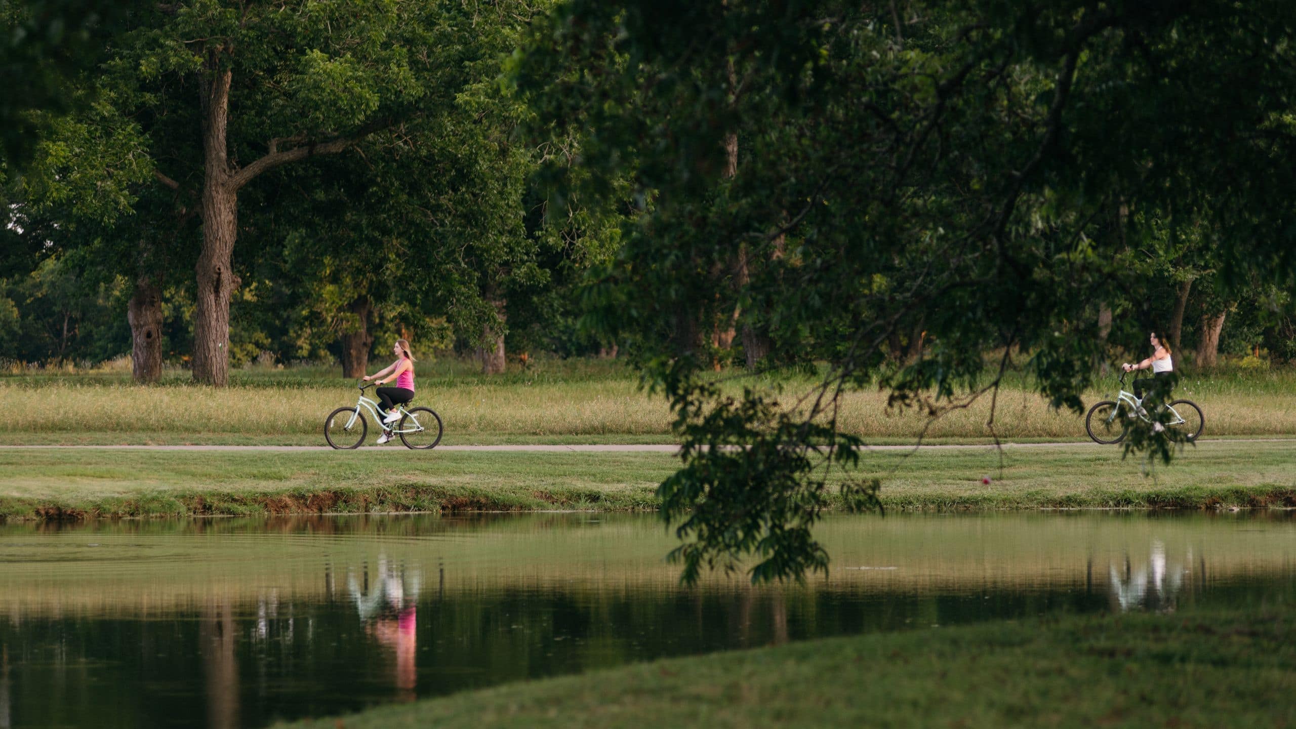 Hyatt Regency Lost Pines Resort and Spa Activity Bike Ride Water