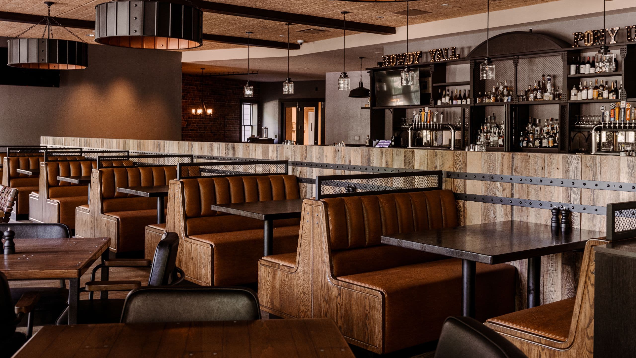 Hyatt Regency Lost Pines Resort and Spa Mavericks Interior