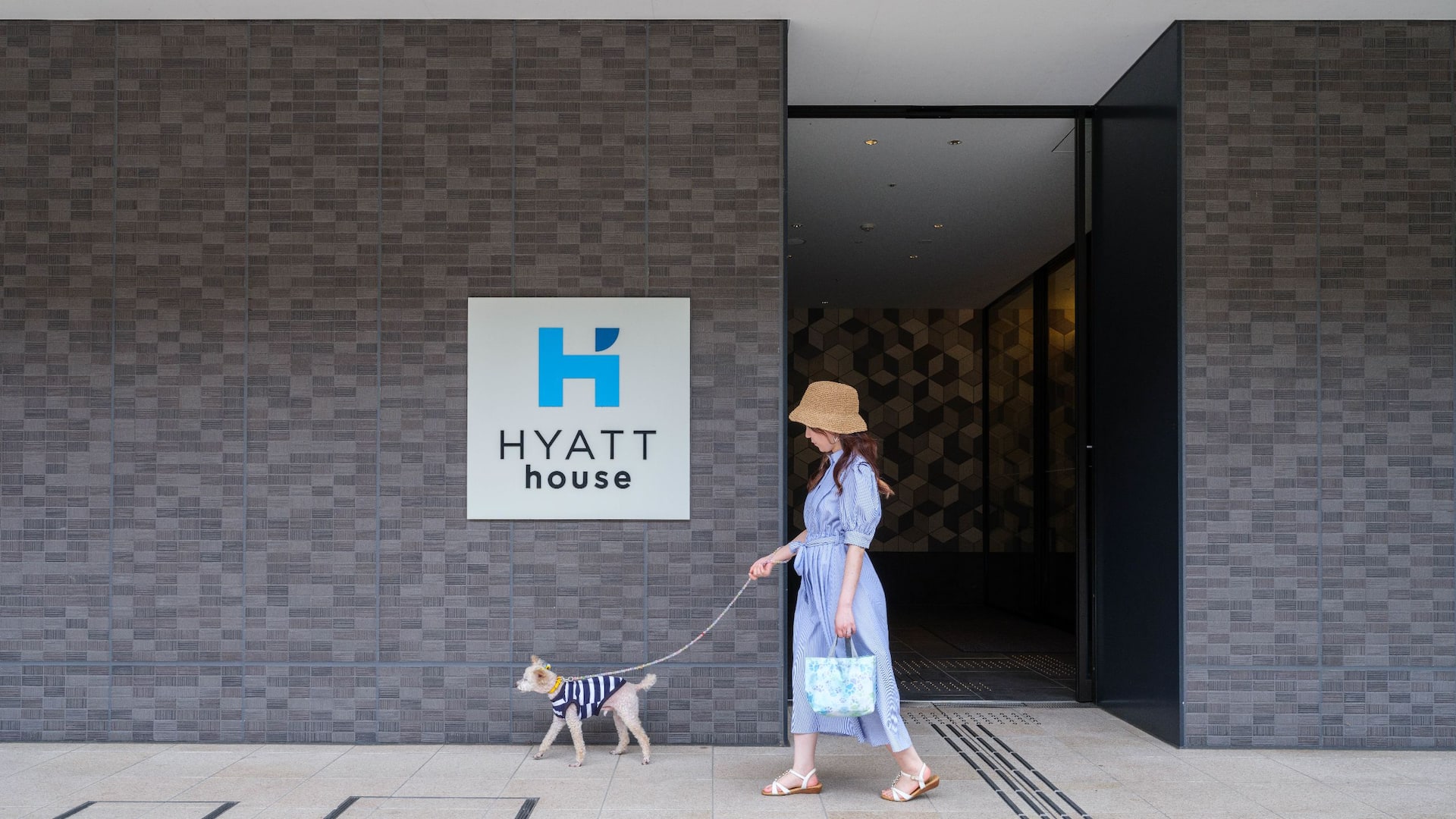 Hyatt House Kanazawa Dog Friendly Entrance