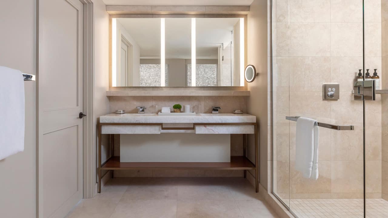 Gold Coast Suite Park Hyatt Chicago