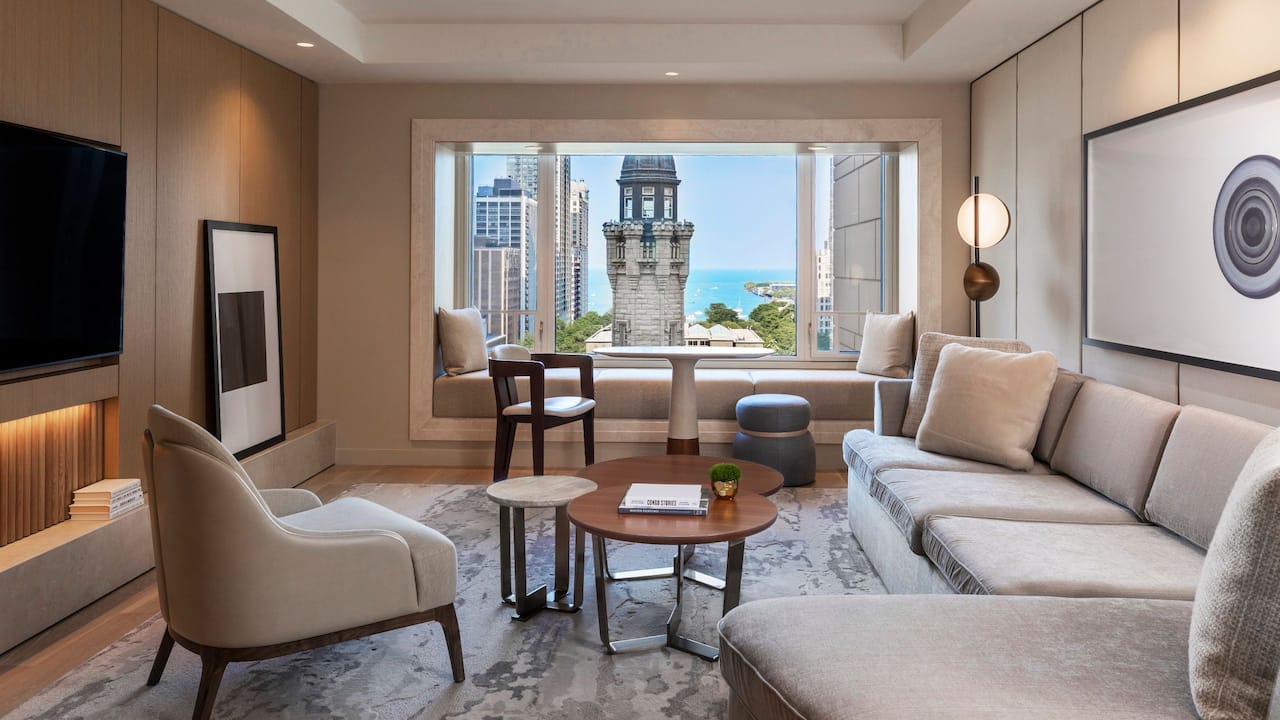 Gold Coast Suite Living