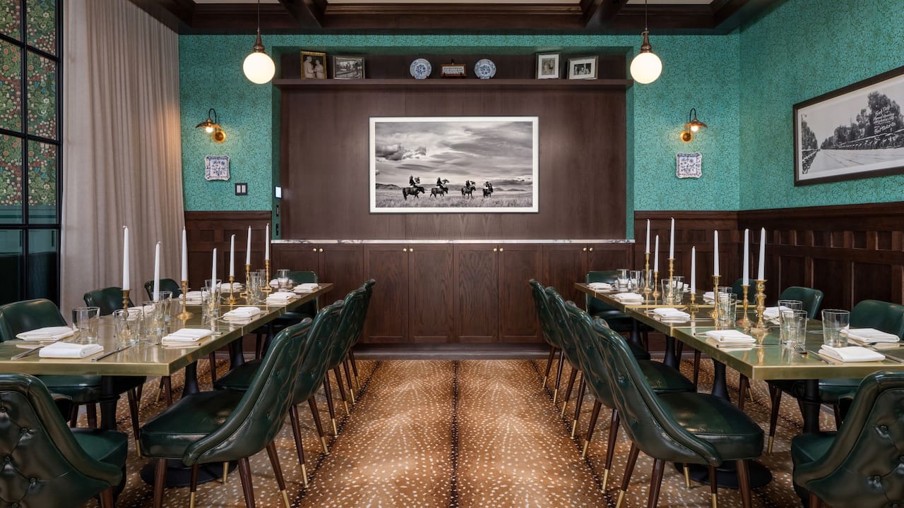 Mary Eddys Table Seating