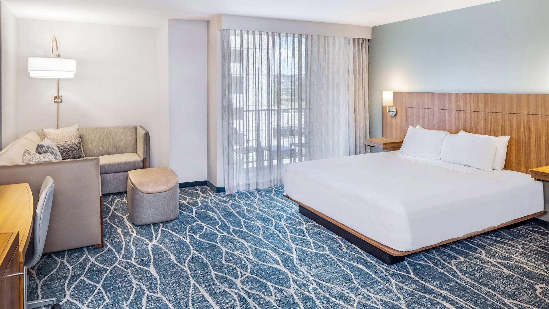 Hyatt Place Waikiki Beach Accessible King Room