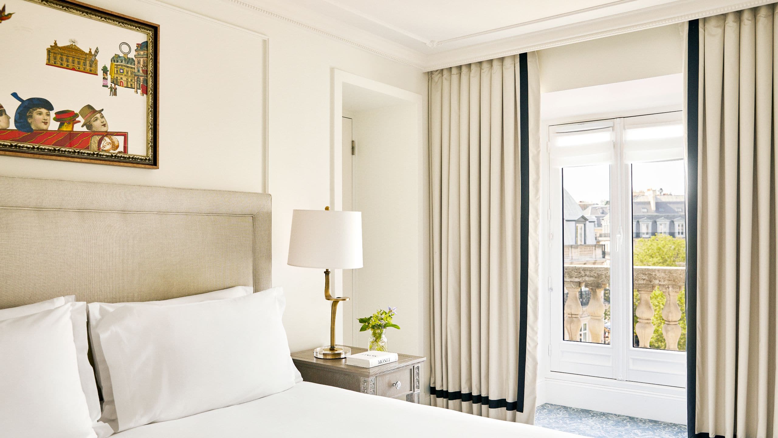 Hôtel du Louvre Executive Suite Bedroom