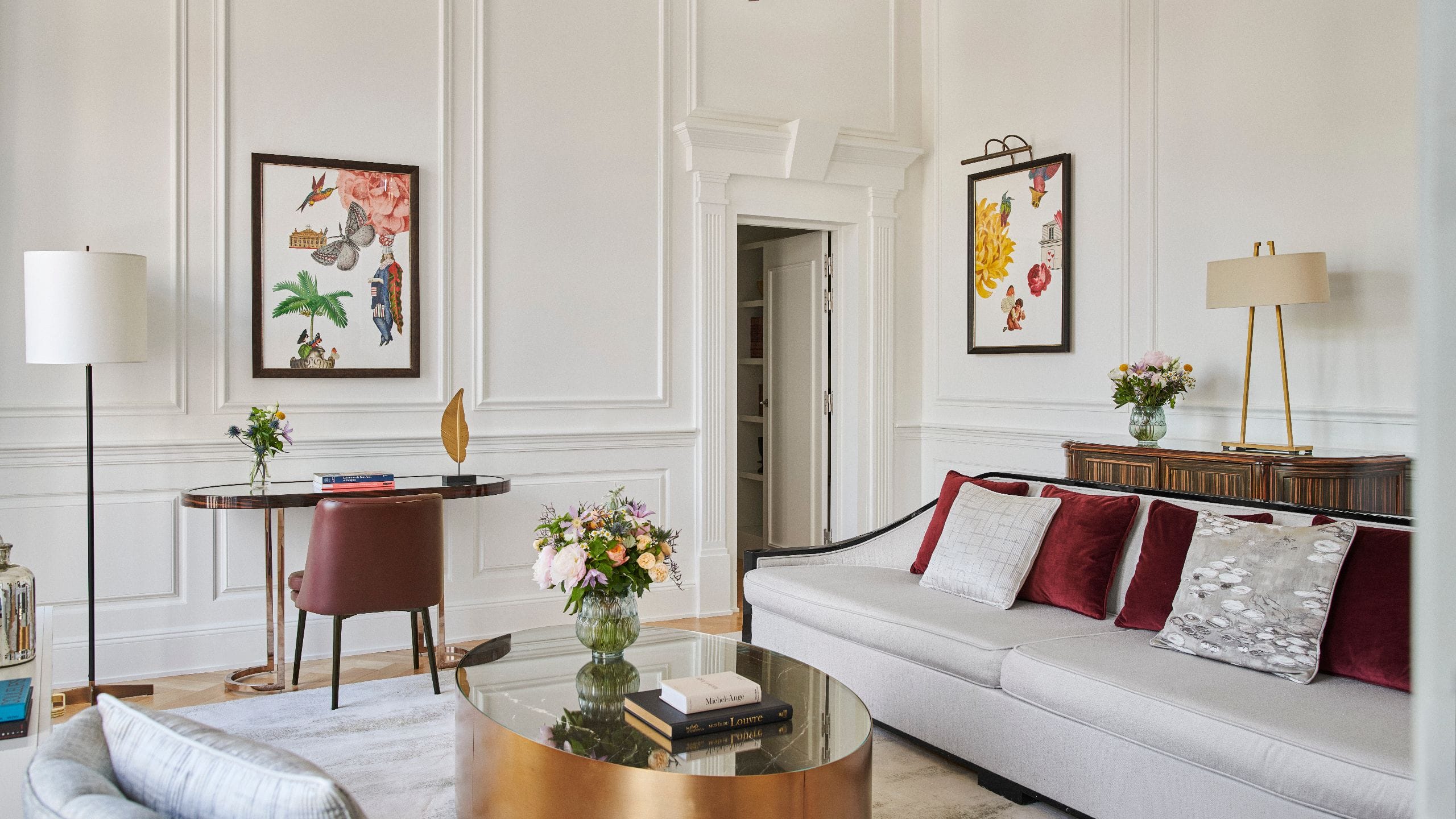 Hôtel du Louvre Pissarro Suite Living Room Seating