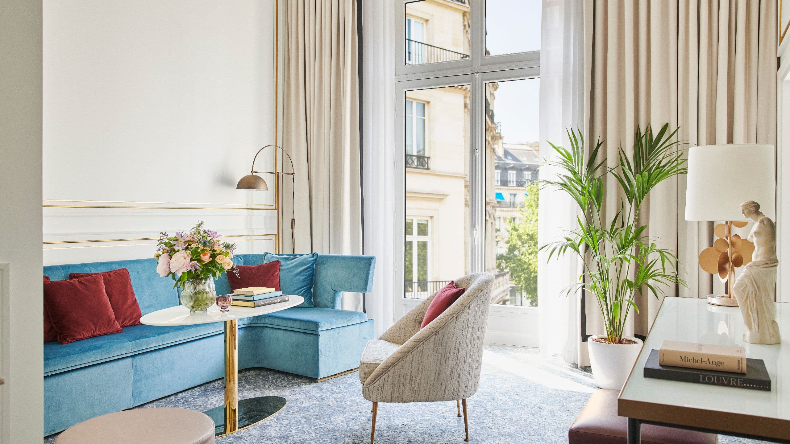 4 of 8 Hôtel du Louvre Louvre Suite Living Room