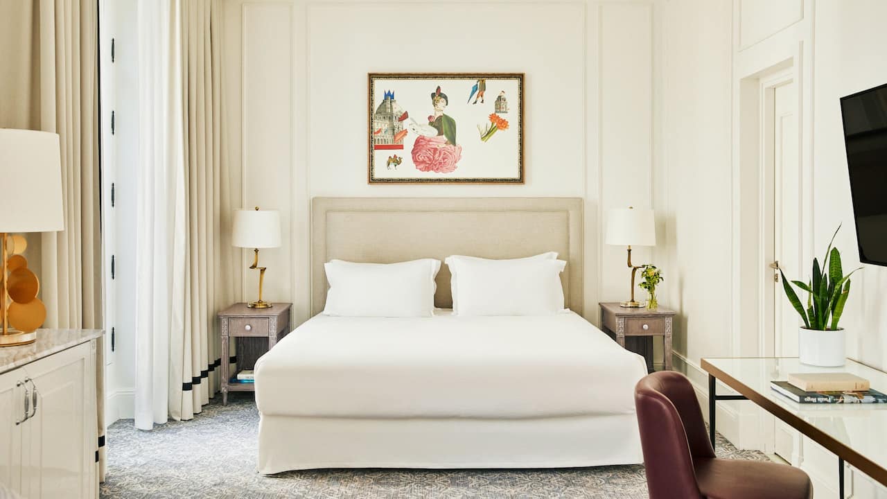 Junior Suite Bedroom - Hotel du Louvre