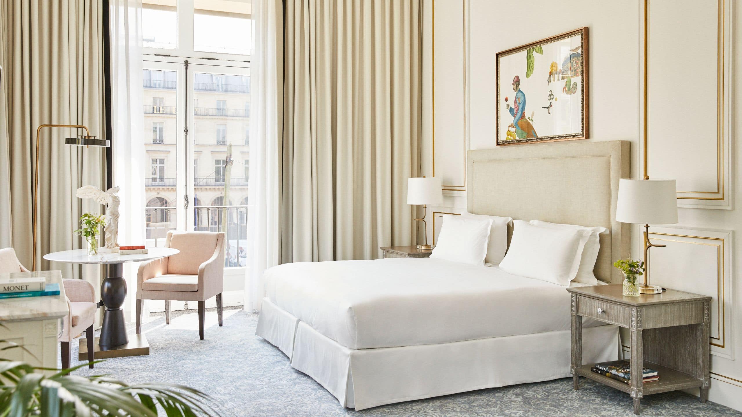 第 3，共 9 Hôtel du Louvre Palais Royal Suite Bed