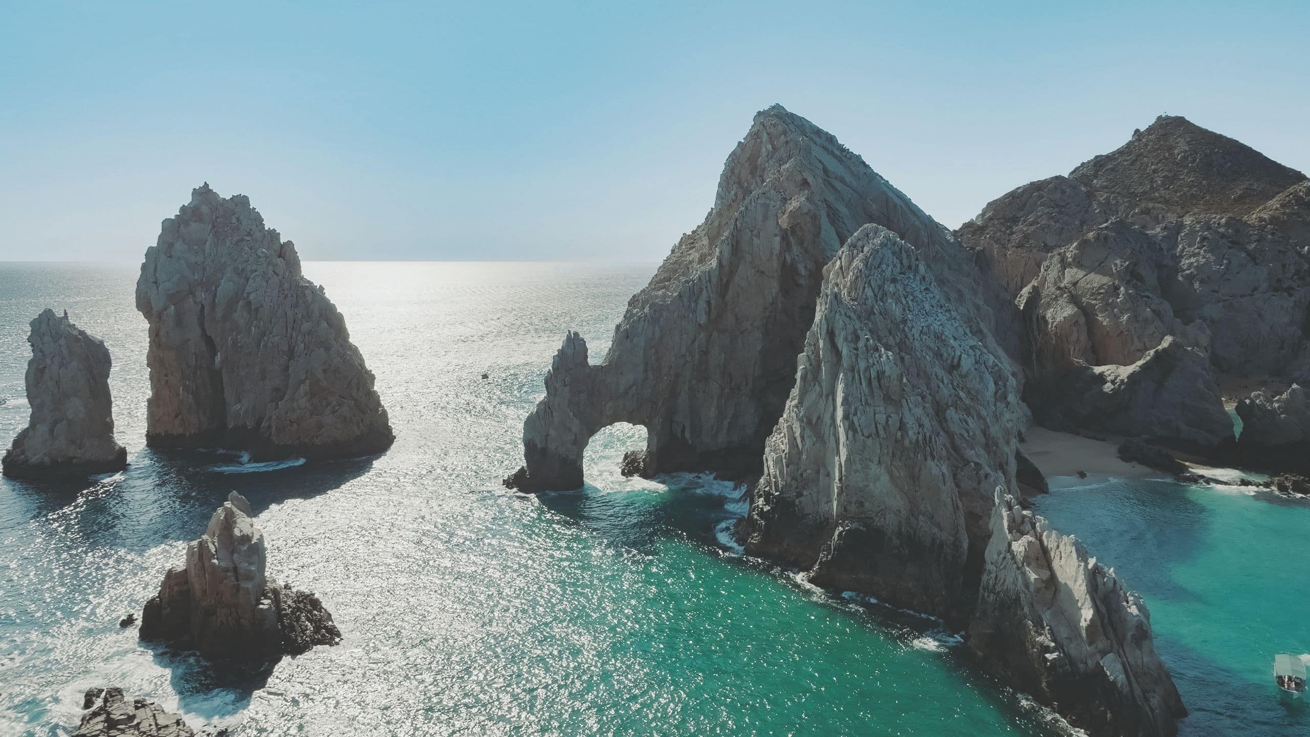 Sirena Del Mar El Arco Daytime