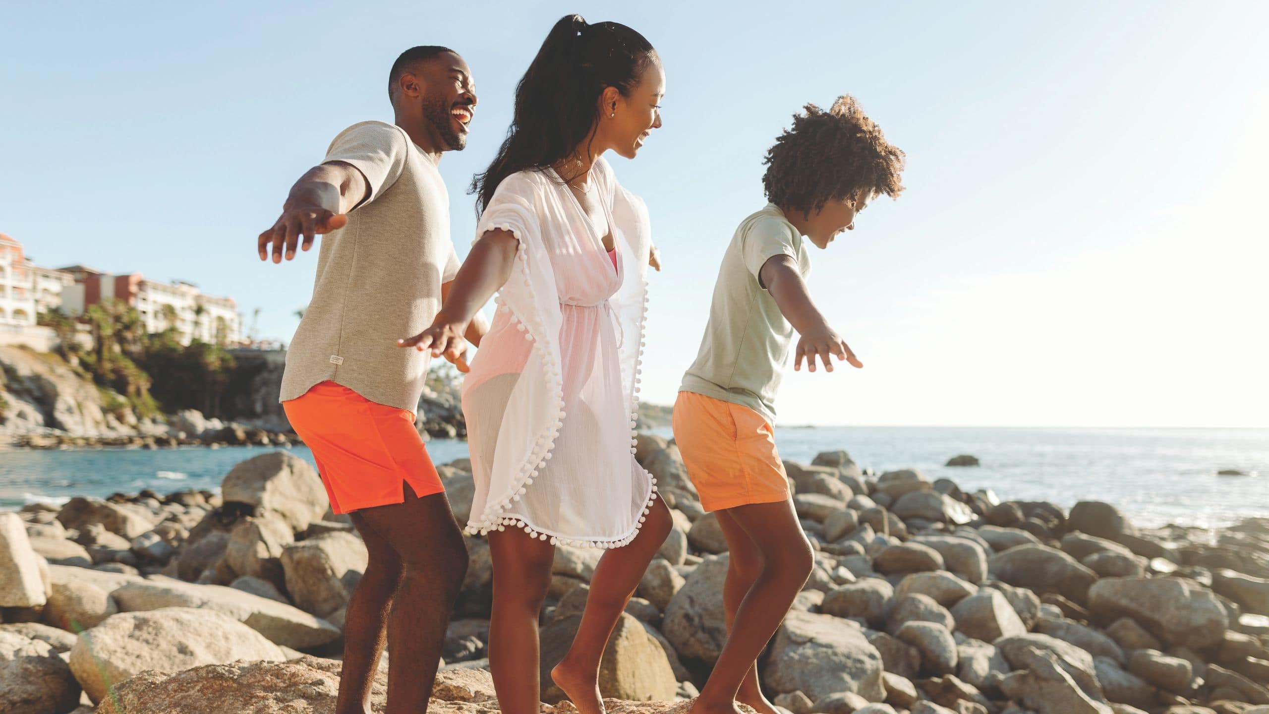 Sirena Del Mar Family Beach Rocks