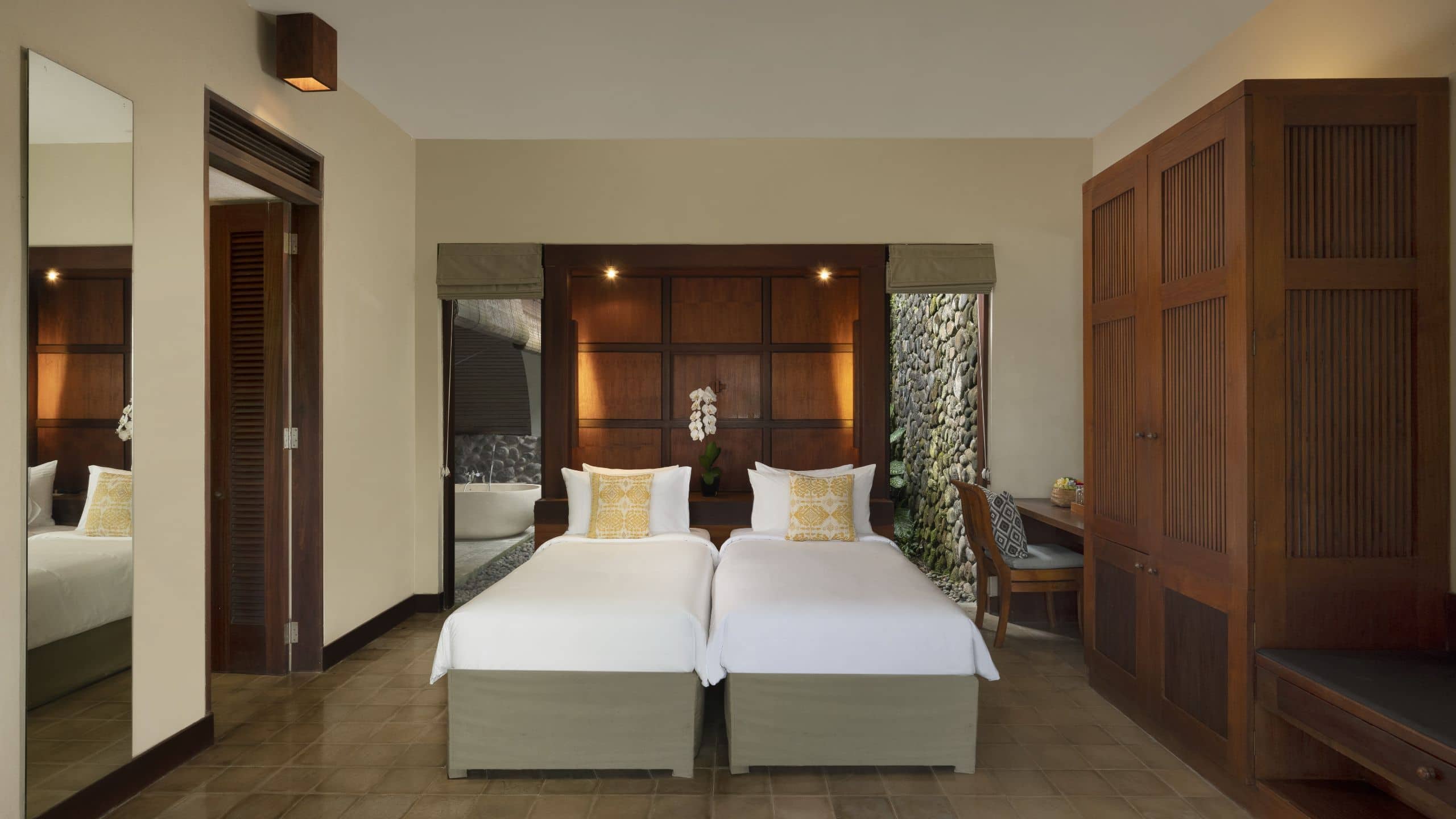 第 2，共 4 Alila Ubud Deluxe Room Two Twin Bed