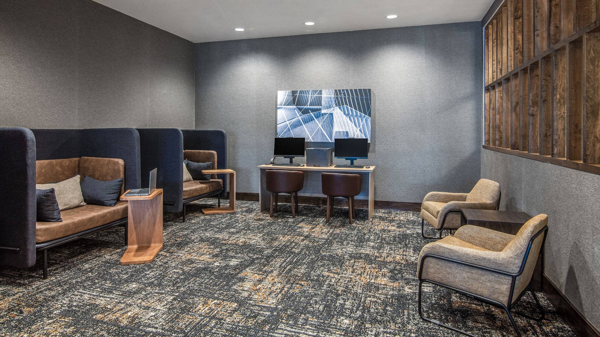 Hyatt Place Newark / Silicon Valley Business Center