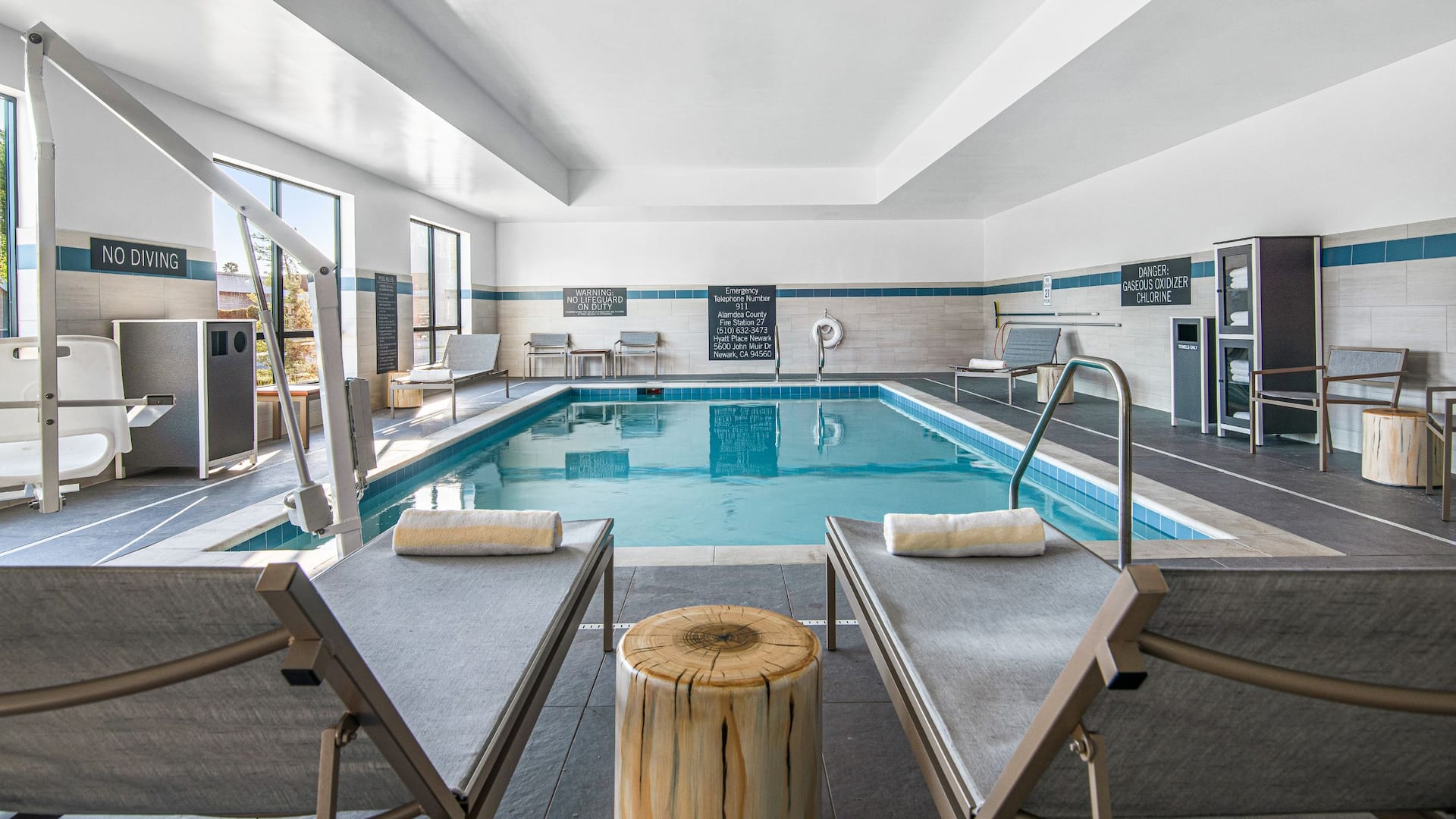 Hyatt Place Newark / Silicon Valley Indoor Pool View
