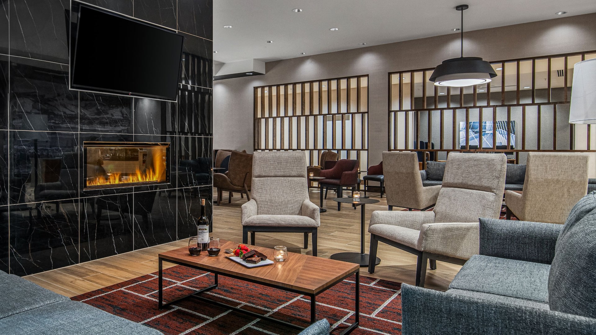 Hyatt Place Newark / Silicon Valley Lobby Lounge Fireplace