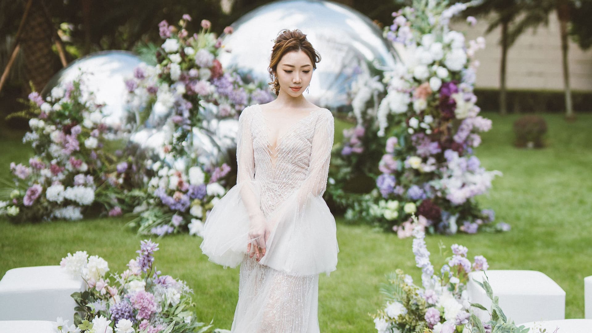Grand Hyatt Macau Wedding Model In Green Lawn Display