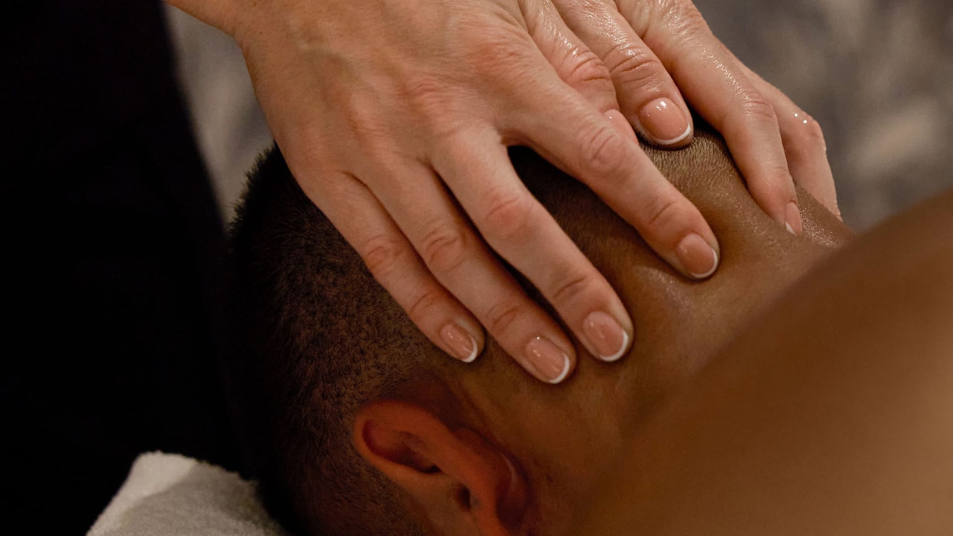 Hyatt Regency London - The Churchill Head Massage