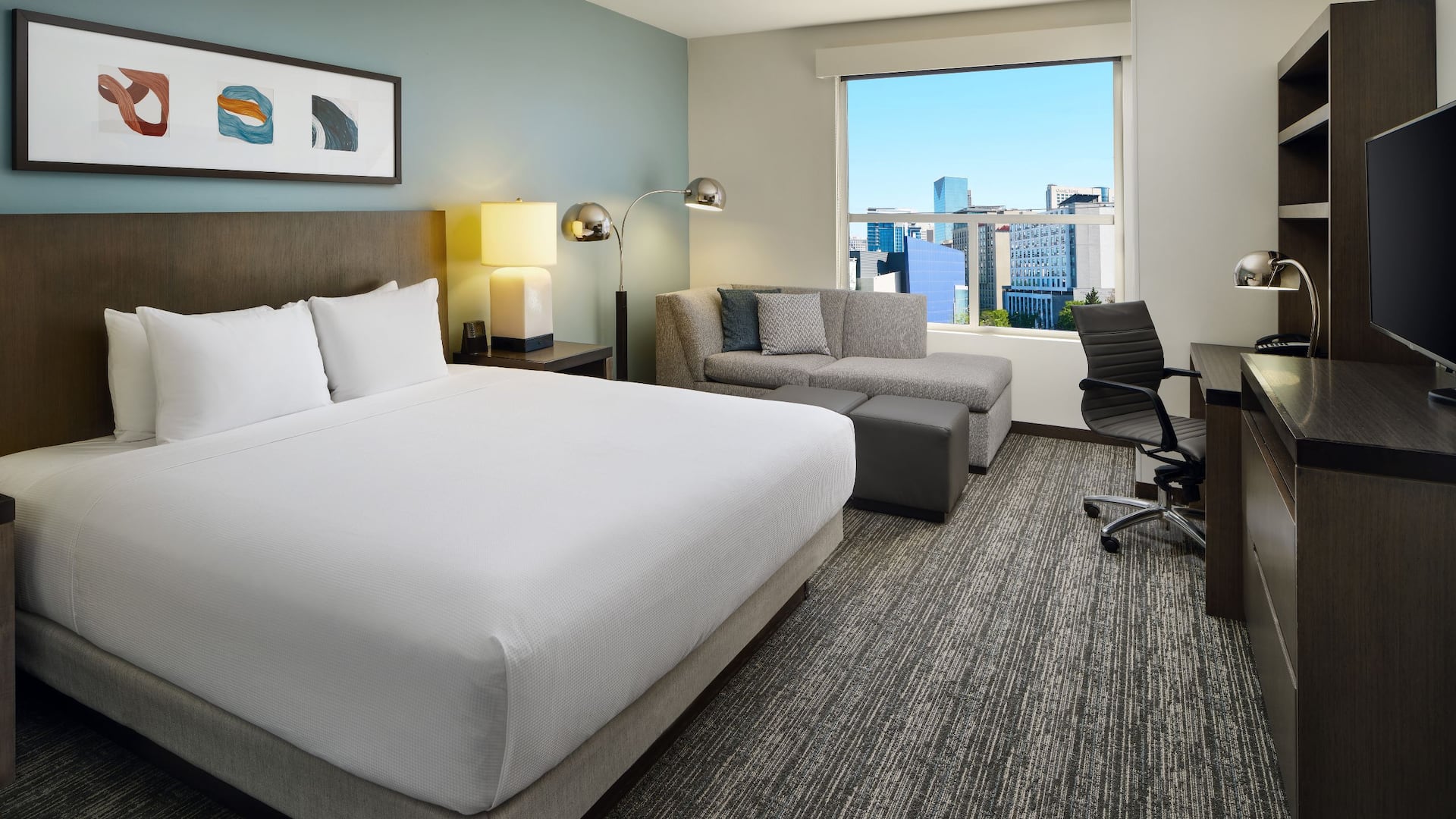 1/4 Hyatt House Atlanta/Downtown King Full Room