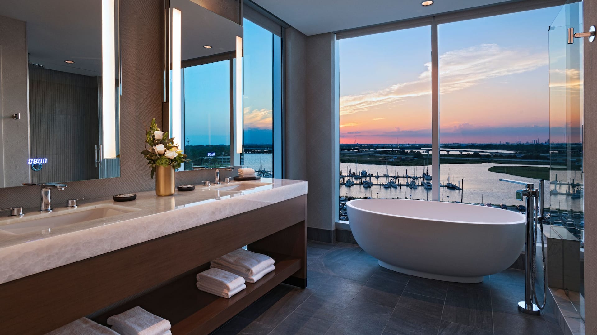 6 of 6 Hyatt Regency Baytown – Houston Presidential Bath