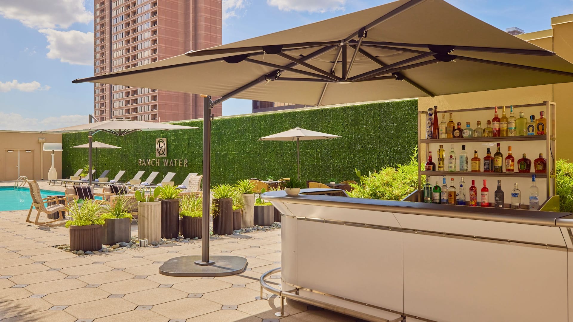 Hyatt Regency Houston/Galleria Ranch Water Poolbar