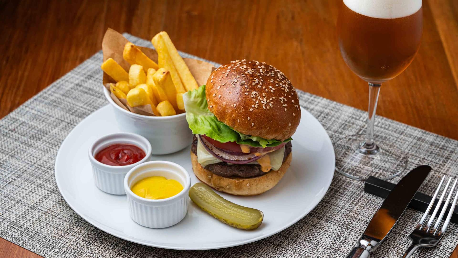 Hyatt Regency Hakone Resort and Spa Dining Room Chefs Burger With Beer