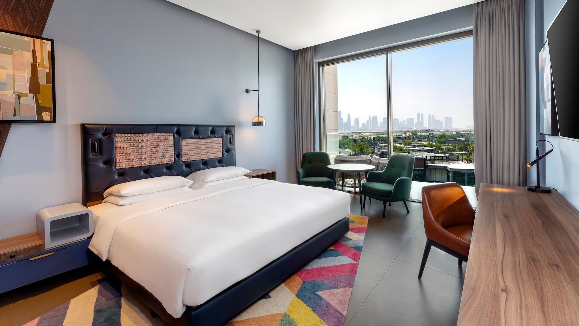 2 из 6 Hyatt Centric Jumeirah Dubai King Skyline