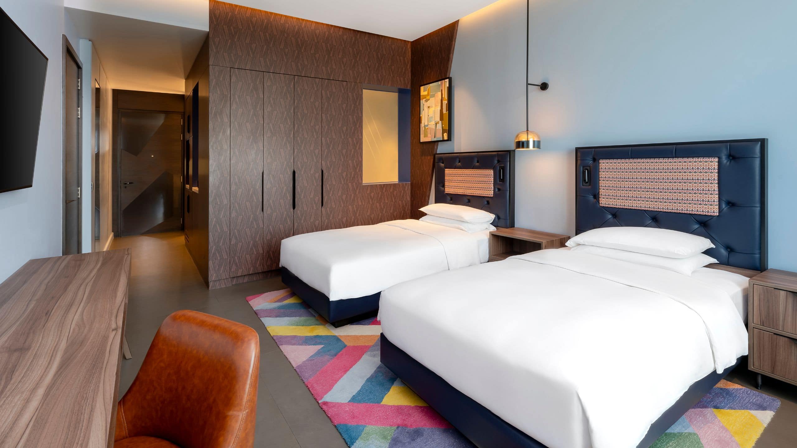 2 of 7 Hyatt Centric Jumeirah Dubai Twin Bed