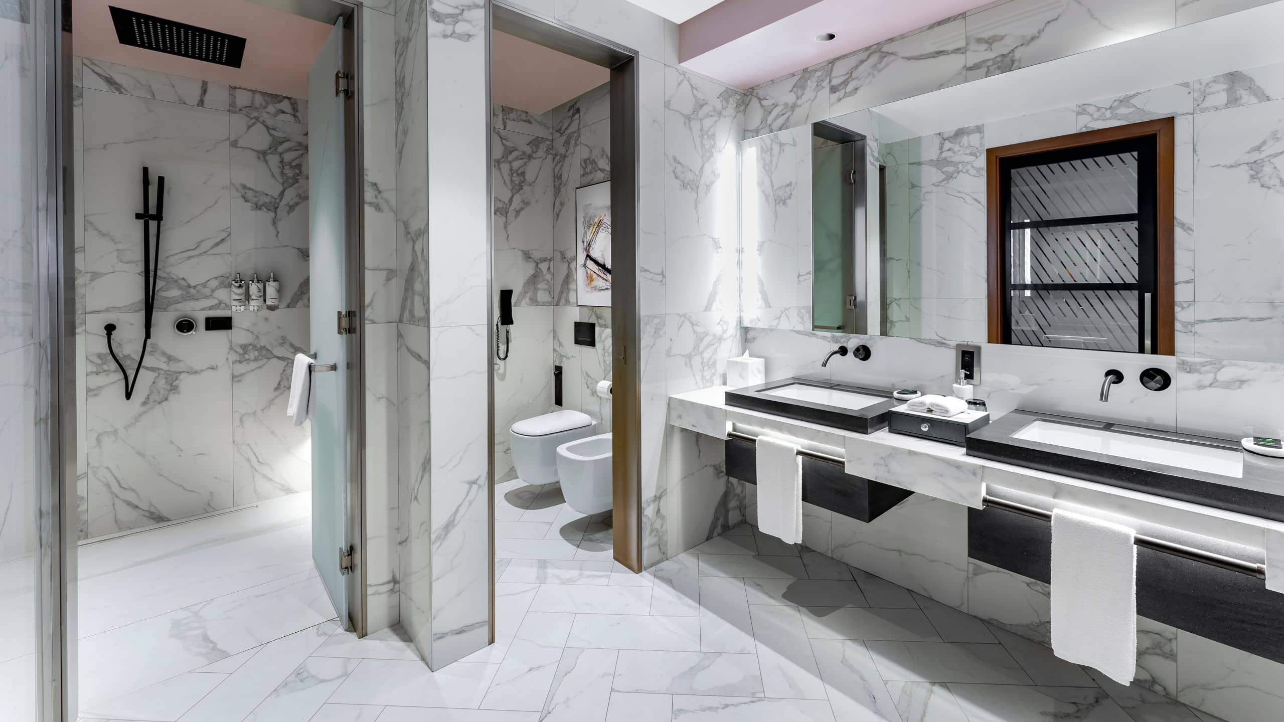 7 of 11 Hyatt Centric Jumeirah Dubai Terrace Suite Bathroom