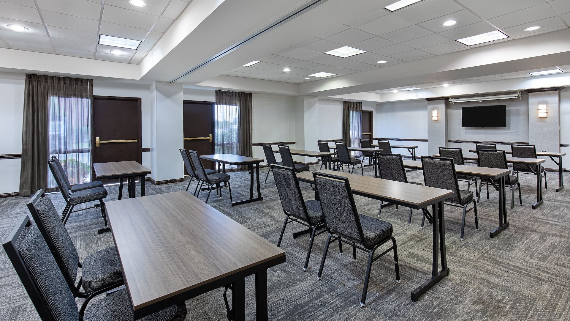 Hyatt Place Louisville-East Meeting Room Classroom