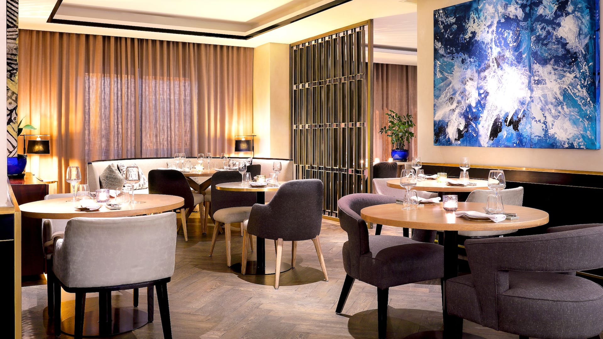 Hyatt Regency Cape Town Urchin Lounge