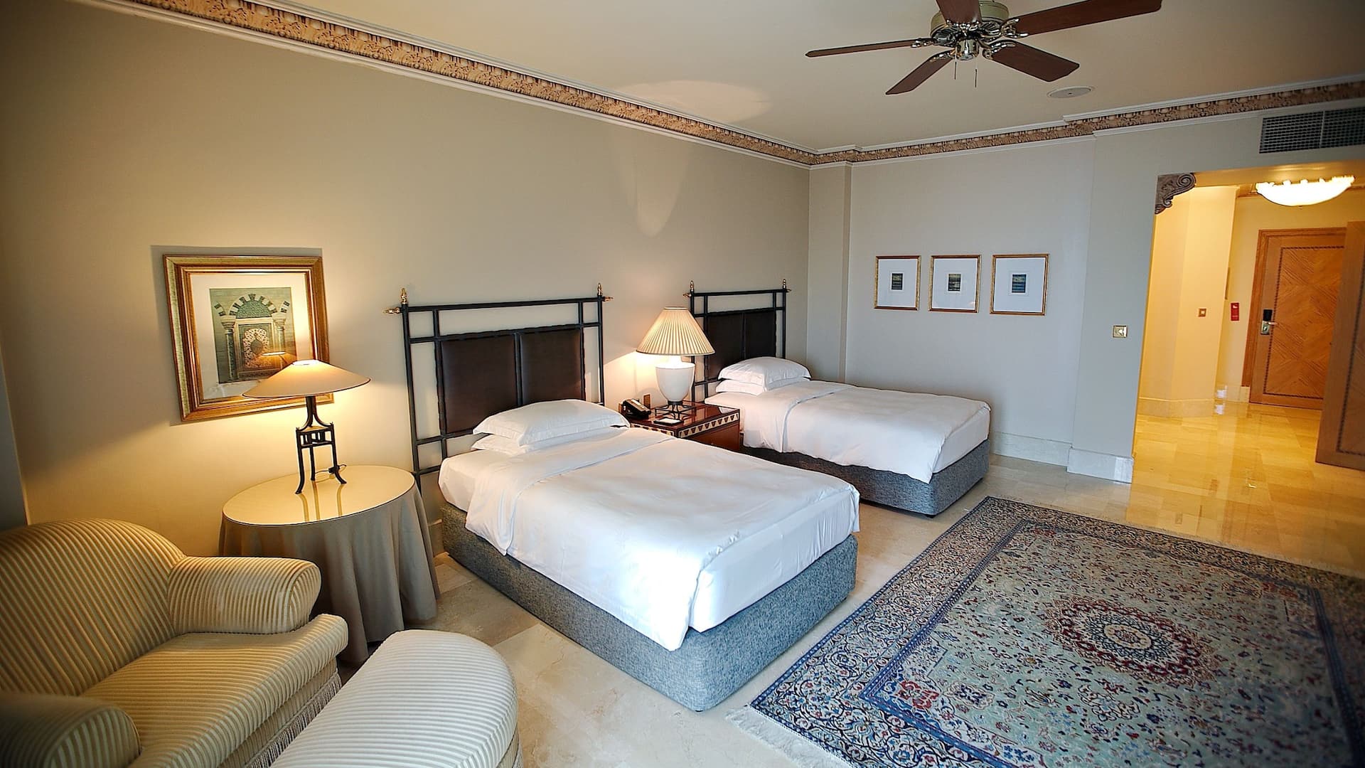 Grand Hyatt Muscat Grand Twin Room