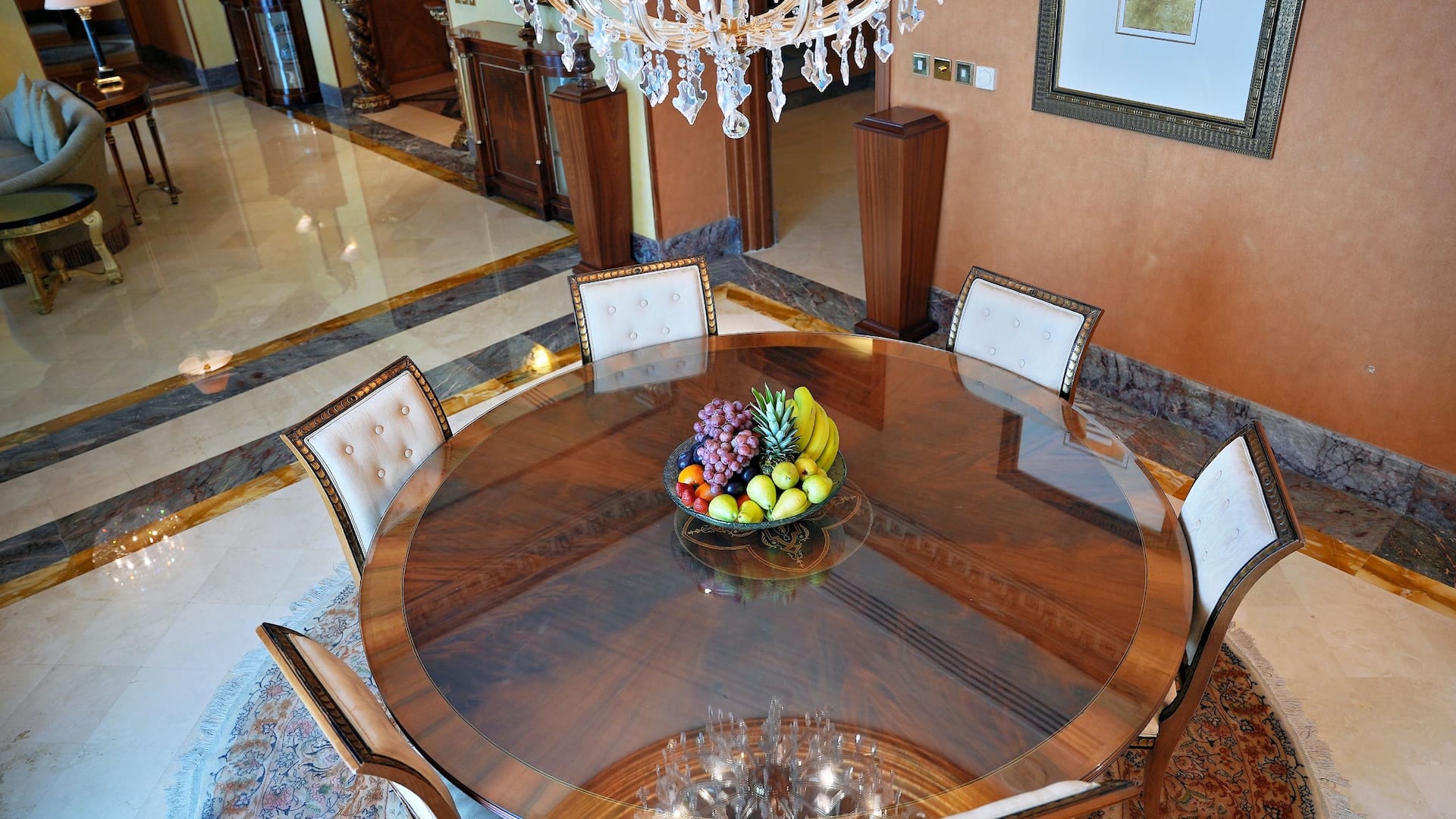Grand Hyatt Muscat Crown Suite Dining