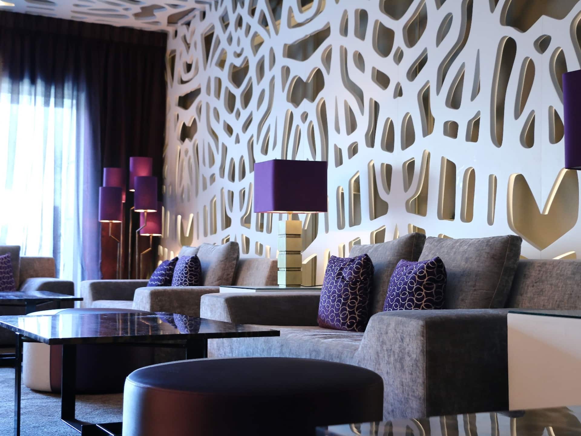 Grand Hyatt Muscat John Barry Bar